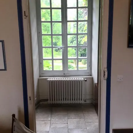 Апартаменты Prieure De La Chesnaie Saint-Vigor-le-Grand