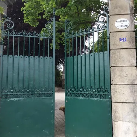 Апартаменты Prieure De La Chesnaie